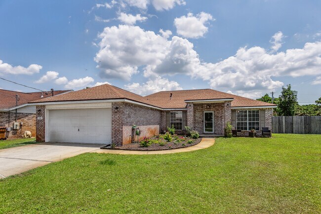 Building Photo - 2208 Seascale Ct