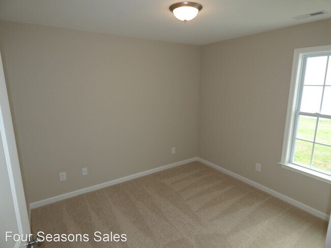 Building Photo - 3 br, 2 bath House - 1942 Sapphire Road