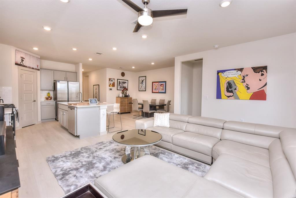 Foto principal - 13709 Bavarian Forest Dr