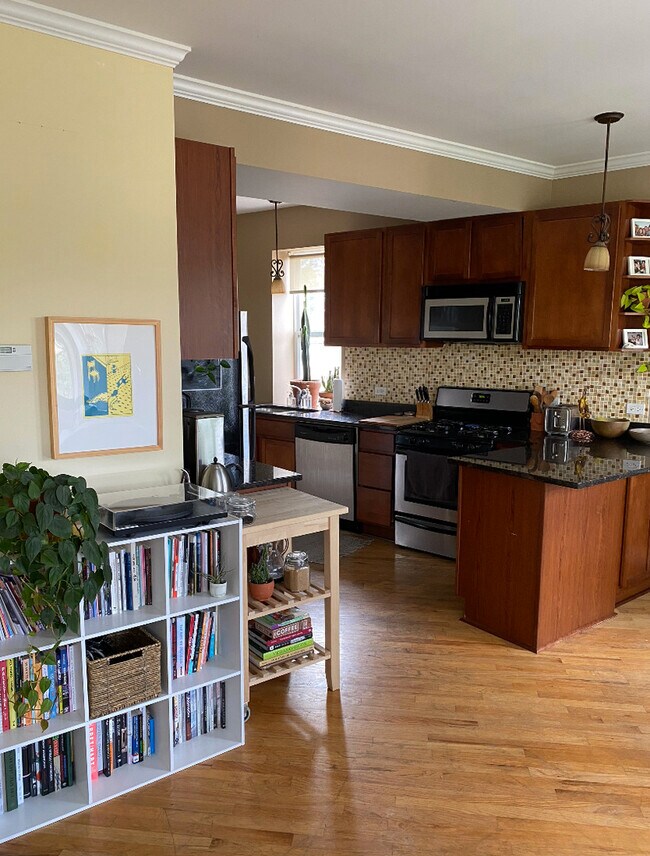 Foto del edificio - 1623 W Wallen Ave