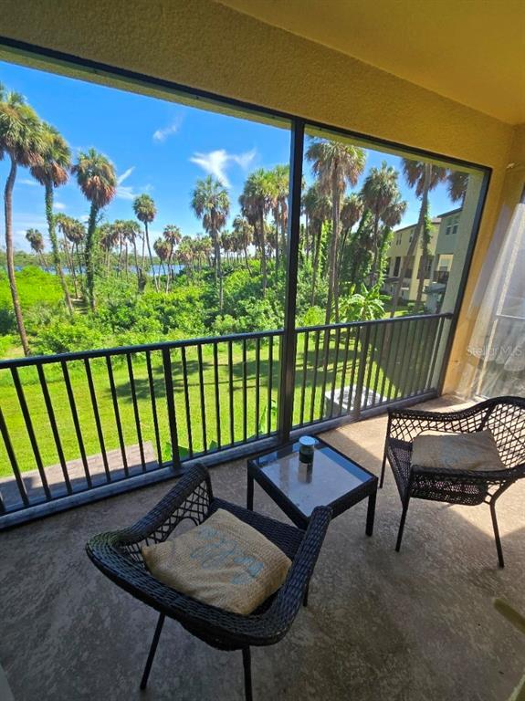 Foto del edificio - 4640 Willet Cooper Ct