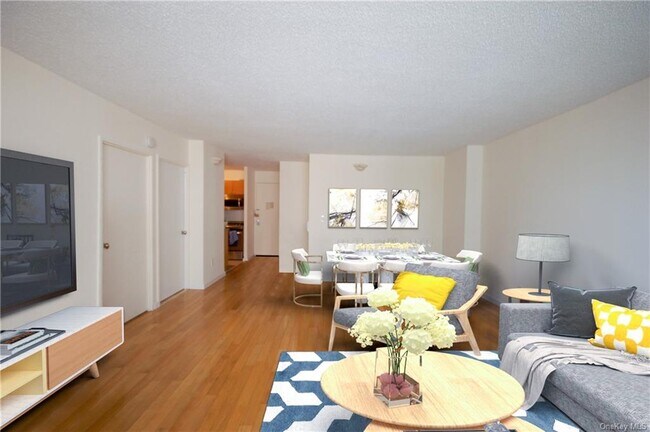 Foto del edificio - 2287 Johnson Ave