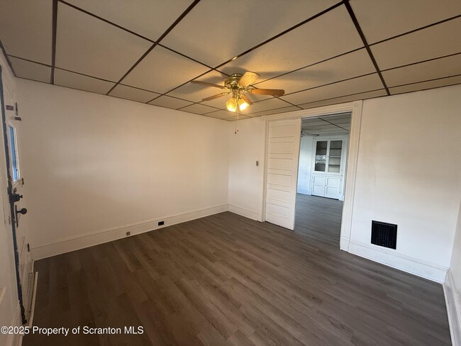 Building Photo - 1531 33 Washburn St