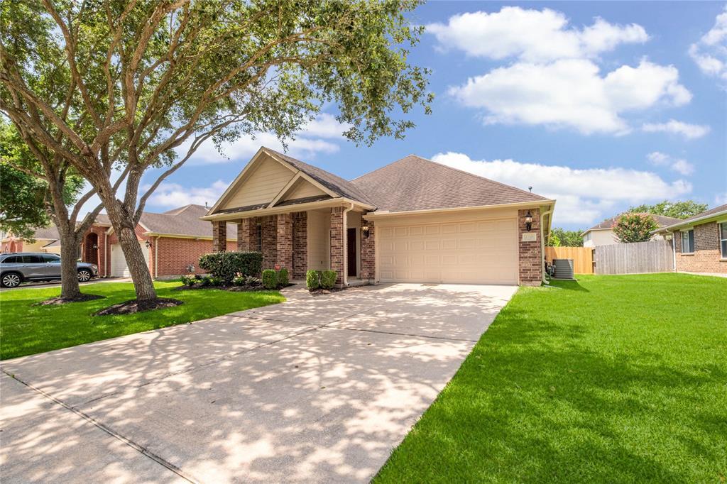 1210 Wesley Dr, Stafford, TX 77477 House for Rent in Stafford, TX