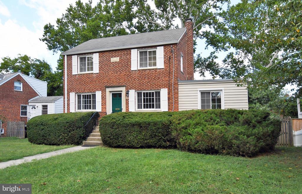 Primary Photo - 5913 Ryland Dr