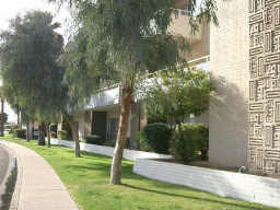 Building Photo - Pierre