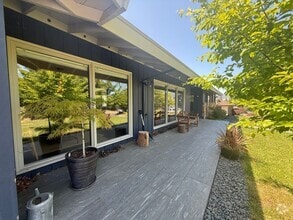 Building Photo - 955 Bellview Ave