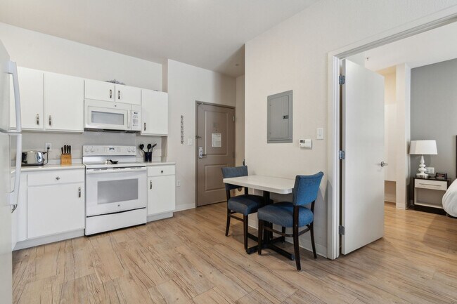 Foto del edificio - 5423 N Loop 1604 W