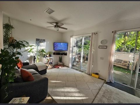Foto del edificio - 602 Pinebranch Cir