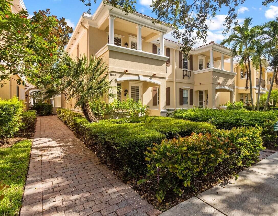 1641 Jeaga Dr, Jupiter, FL 33458 Townhome Rentals in Jupiter FL