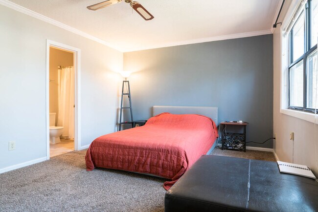 Foto del edificio - 628 Applecross Dr