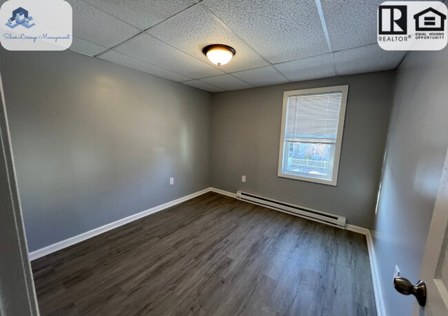 Foto del edificio - 23 Sigel St