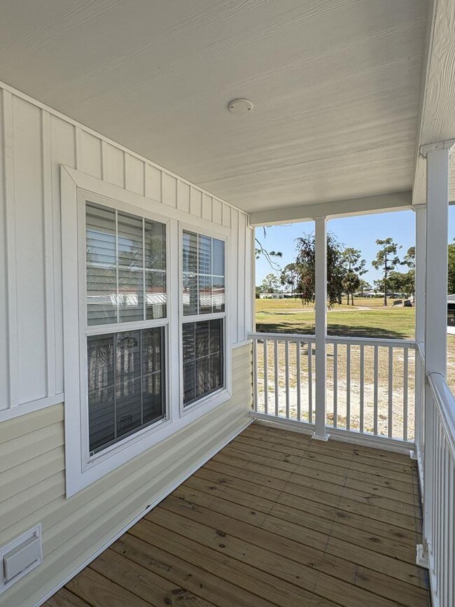 Building Photo - 19404 Bermuda Ct