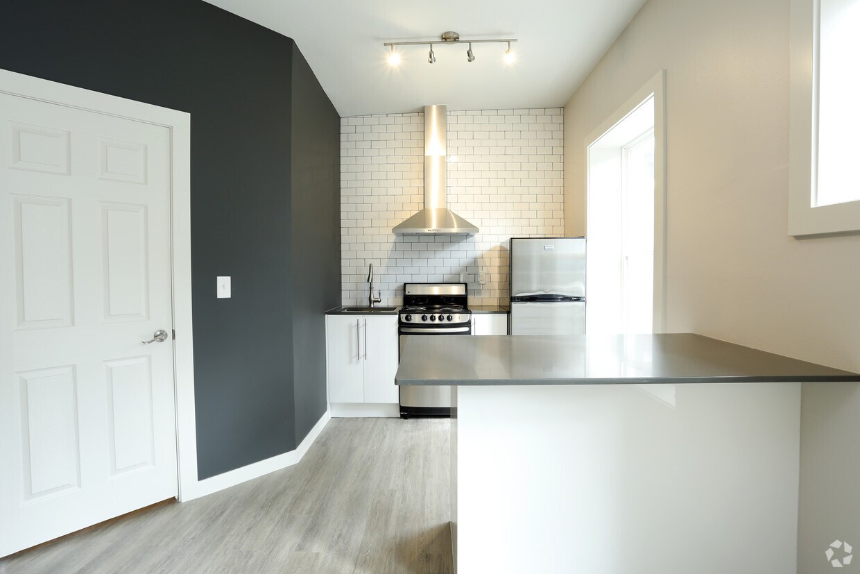 centerview apartments rentals seattle wa apartments com