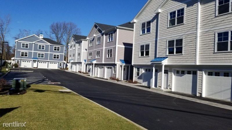 Primary Photo - 1 br, 1.5 bath Townhome - 65 Plains Road