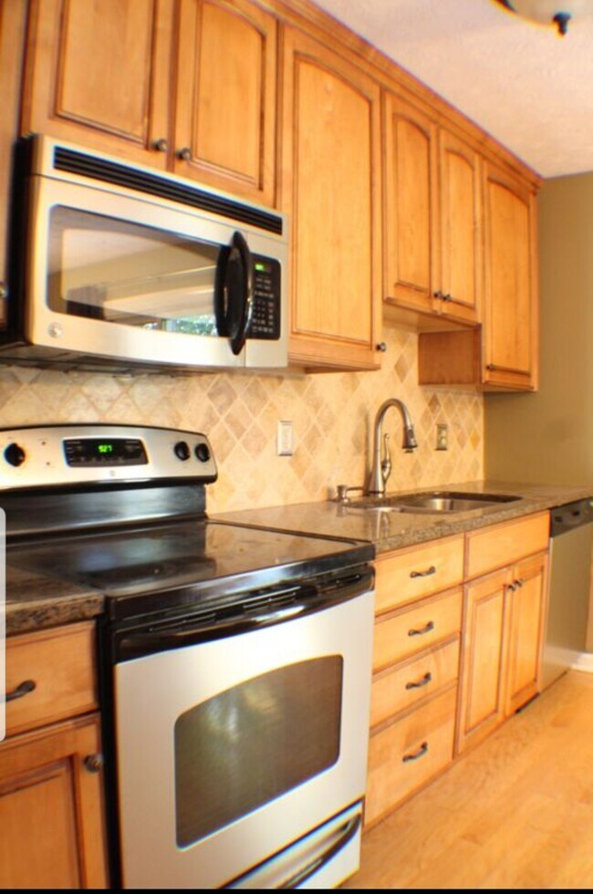 Foto del edificio - 2709 Surfside Dr