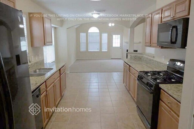 Foto del edificio - 3914 Liberty Square Trail