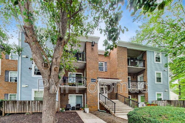 Photo - 18310 Streamside Dr Apartment