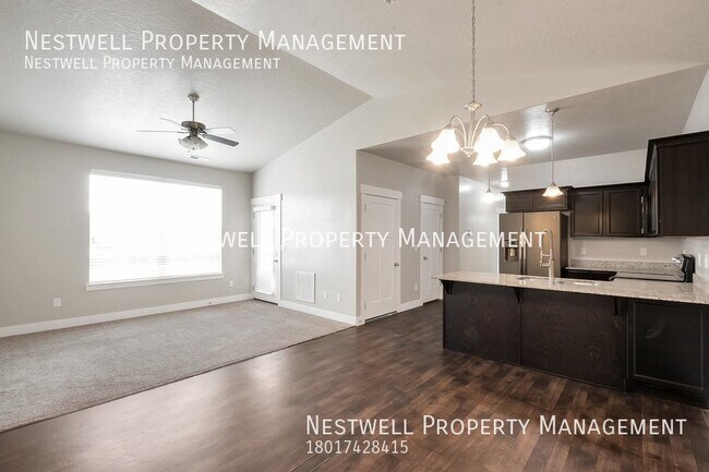 Foto del edificio - Gorgeous Third-Floor Condo in Lehi