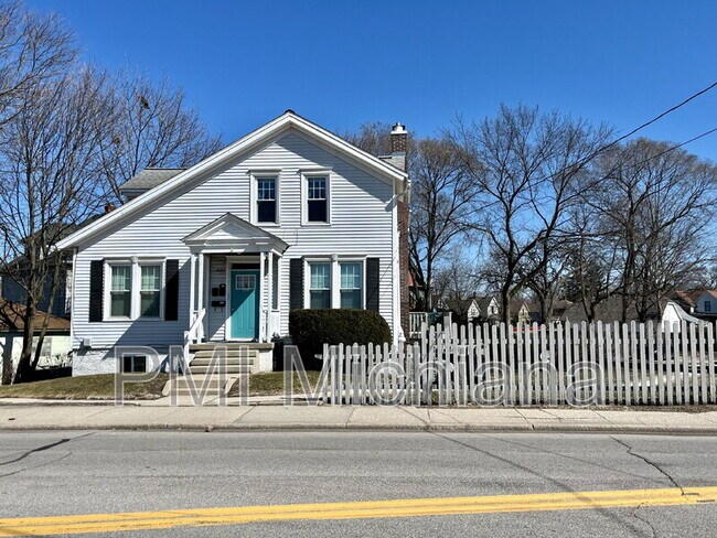 Building Photo - 232 La Porte Ave