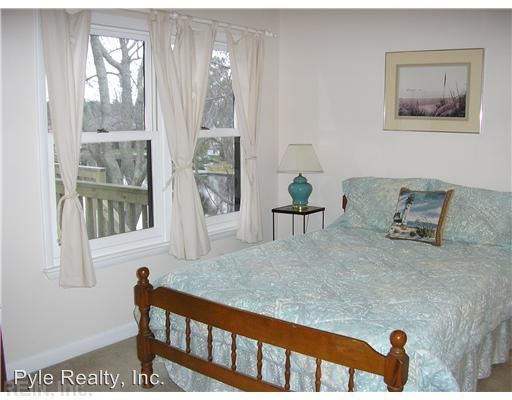 Foto del edificio - 3 br, 2.5 bath House - 737 Surfside Avenue