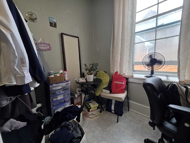 Building Photo - 134 Earl St