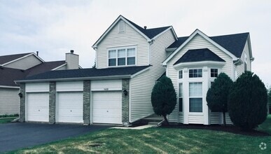Building Photo - 1428 Foxmoor Ln