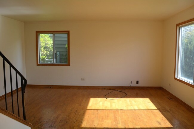Foto del edificio - 1010 Dover Ln