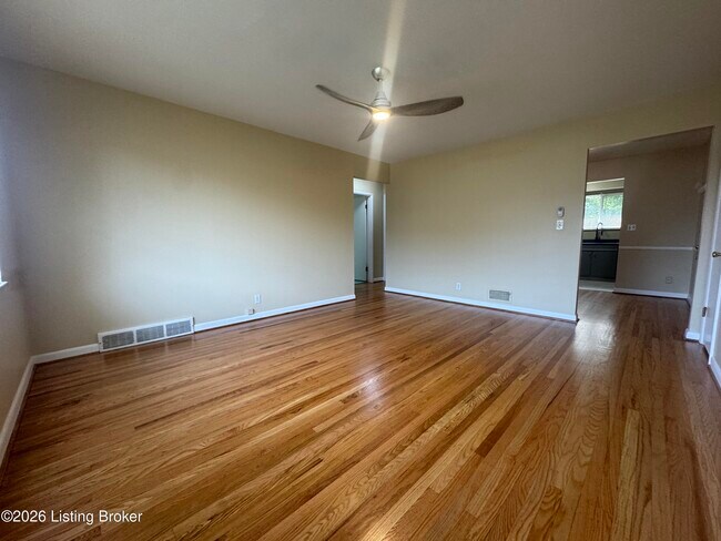 Building Photo - 2708 Riedling Dr