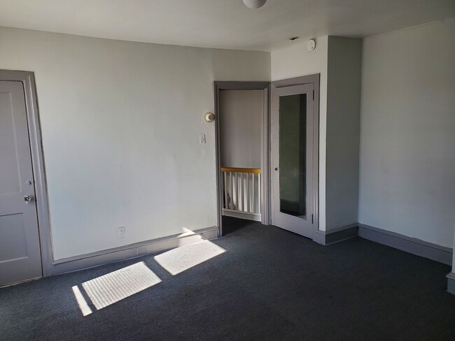 Photo - 6000 N 19th St Apartment