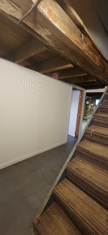 Building Photo - 255 E Main St