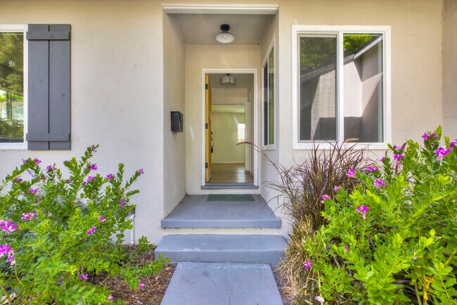 Building Photo - 8051 Etiwanda Ave