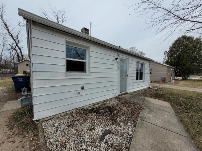 Building Photo - 1763 Badger Street