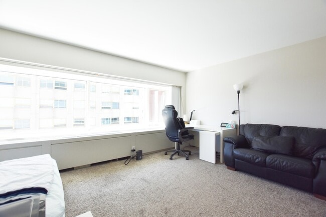 Photo - 555 E William St Apartment