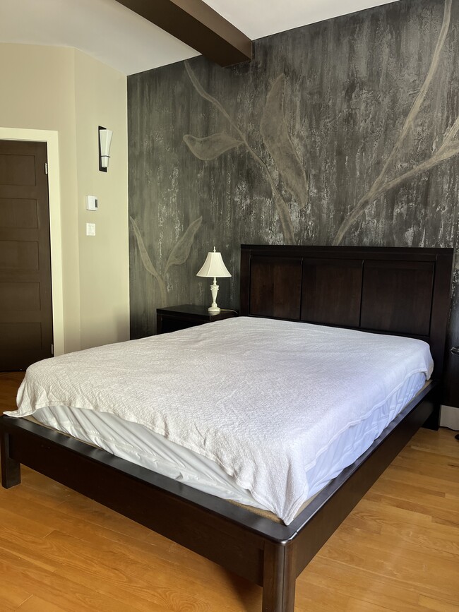Photo du bâtiment - 65 Rue Saint-Paul