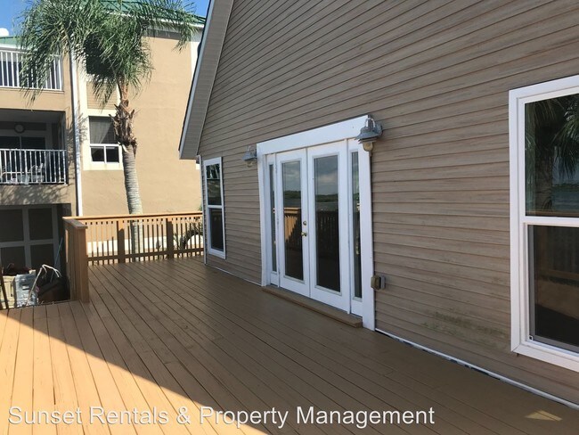 Building Photo - 3 br, 2 bath House - 6431 Driftwood Dr