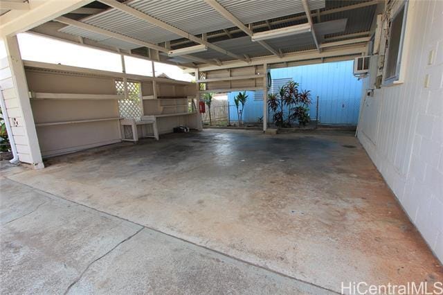 Building Photo - 3258 Kaimuki Ave