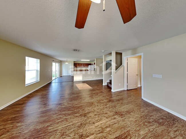 Building Photo - 15260 Perdido Dr