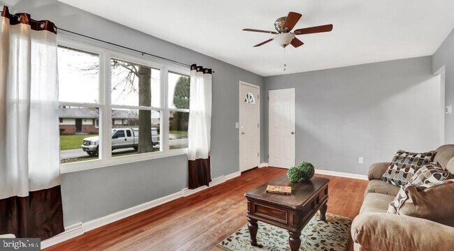 Foto del edificio - Coming Soon in June! Single Family Home in York Suburban Schools!