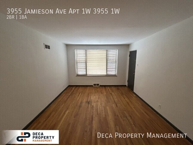 Foto del edificio - 3955 Jamieson Ave