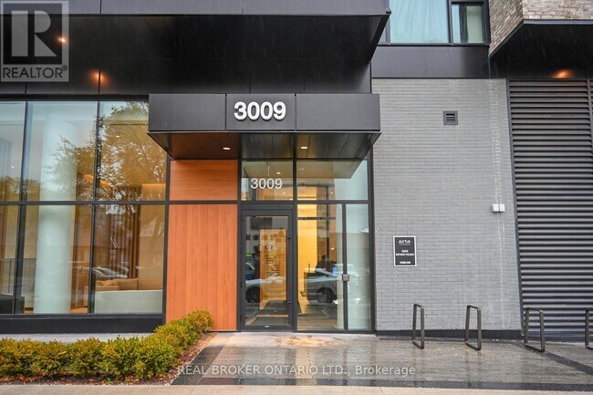 Building Photo - 3009 Novar Rd