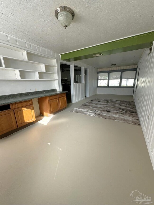 Building Photo - 4 Marine Dr