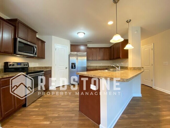 Foto del edificio - 3 Bedroom, 2.5 Bath - Townhouse