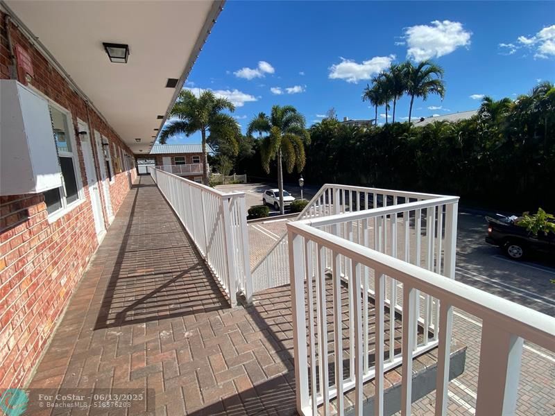 Foto principal - 853 SE 4th Ct
