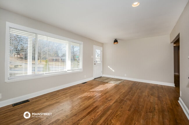 Building Photo - 1162 King Carey Dr