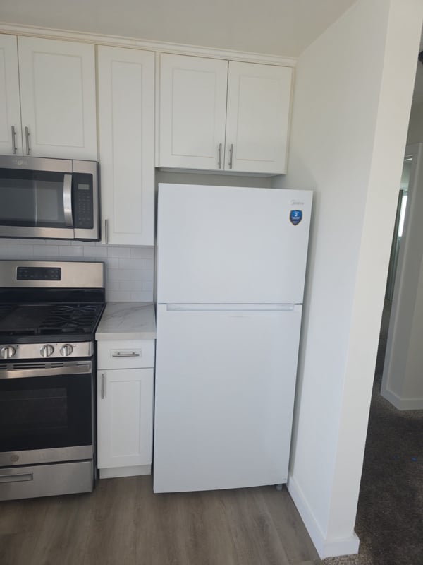 Photo - 14423 Berendo Ave Apartment