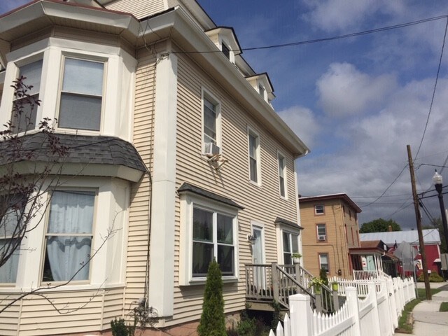 Foto principal - 103 Reading Ave