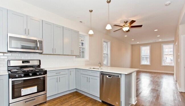 Foto del edificio - 827 N Francisco Ave