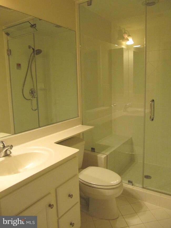 Foto del edificio - 24907 Pinebrook Rd