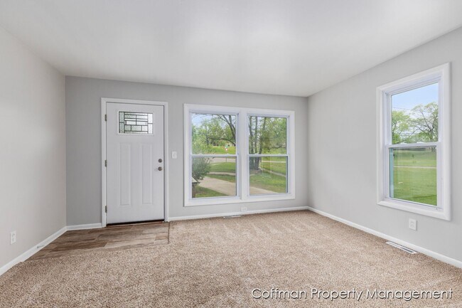 Foto del edificio - 3 Bed, 1 Bath House